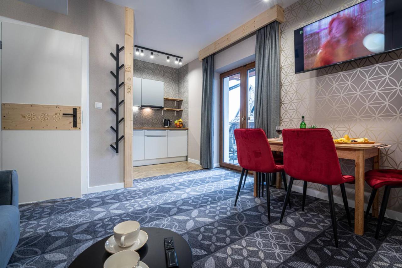 Apartamenty Hyrczyk Зомб Экстерьер фото