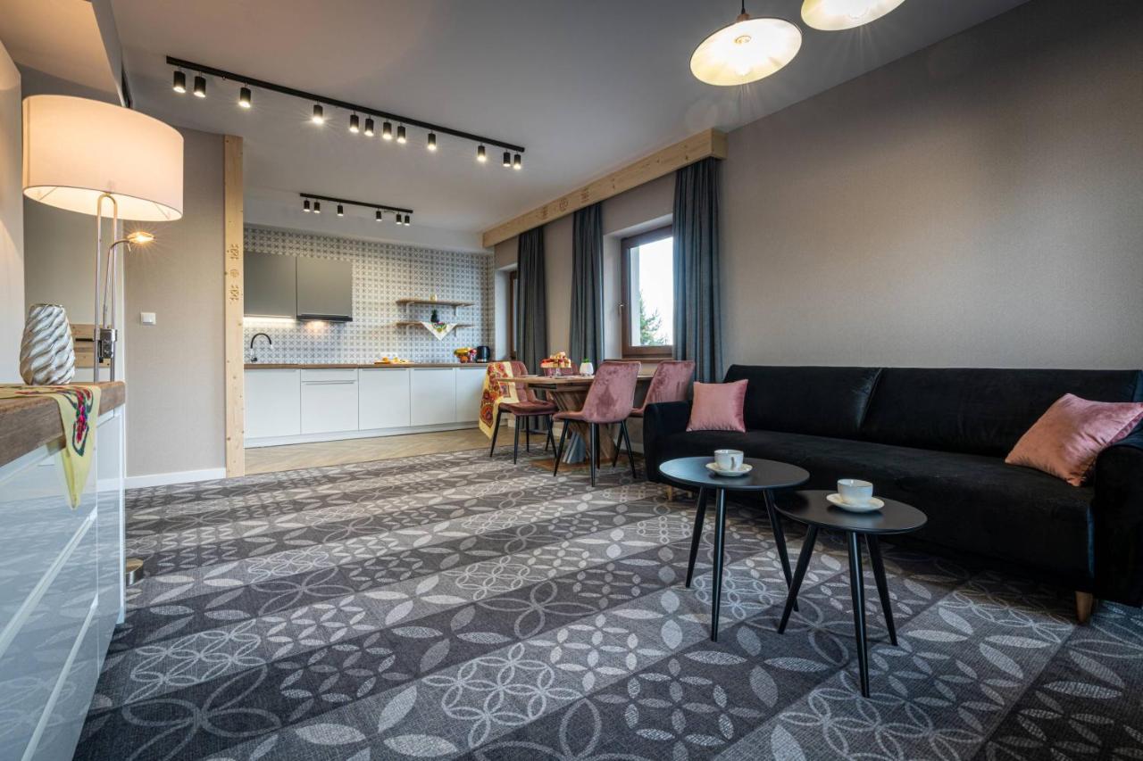 Apartamenty Hyrczyk Зомб Экстерьер фото