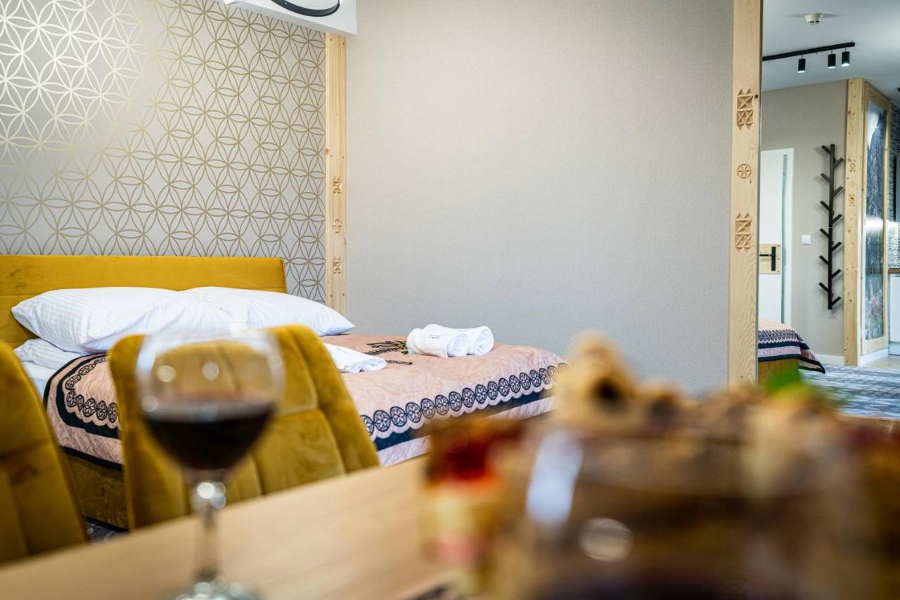 Apartamenty Hyrczyk Зомб Экстерьер фото