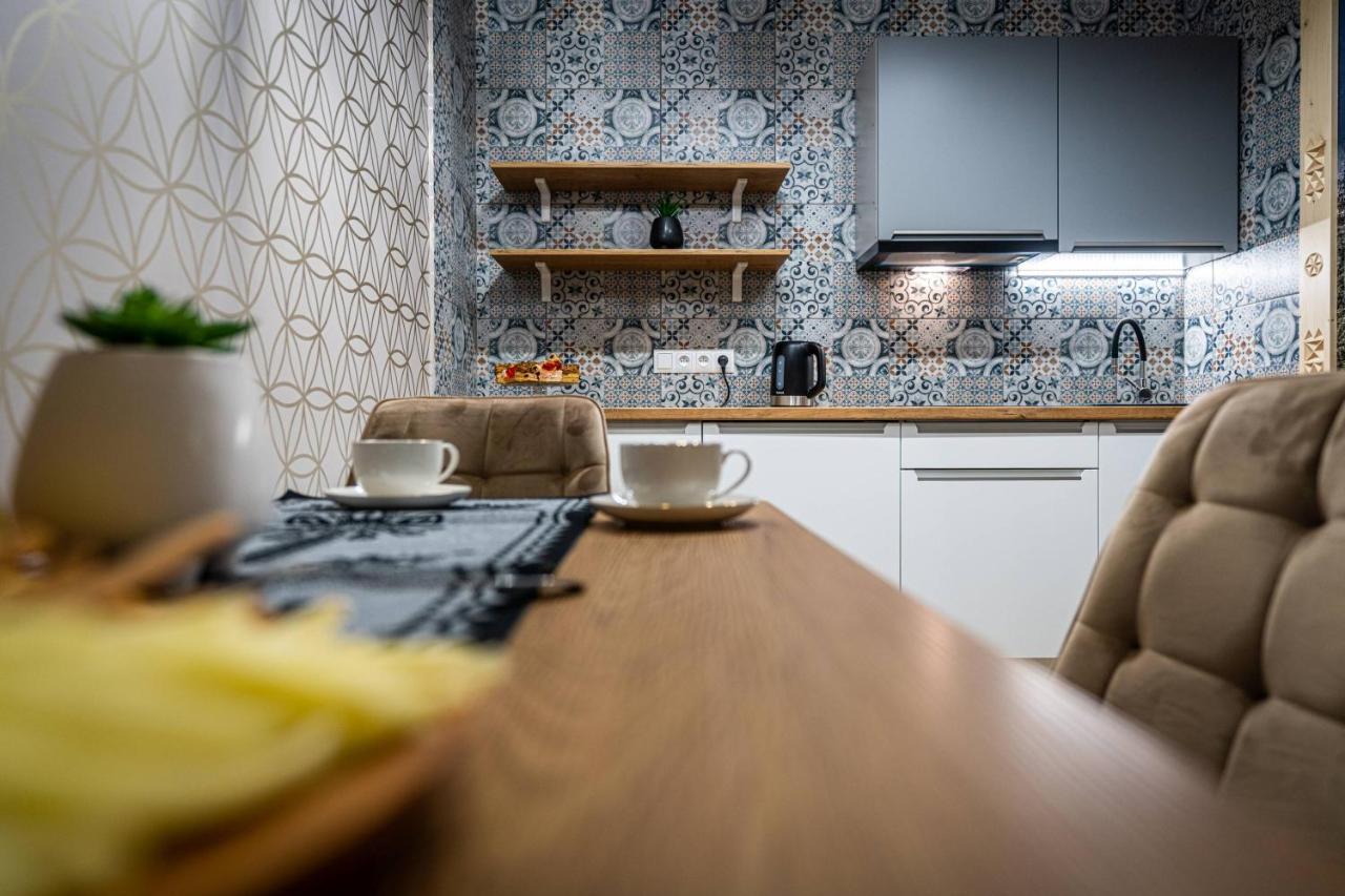Apartamenty Hyrczyk Зомб Экстерьер фото